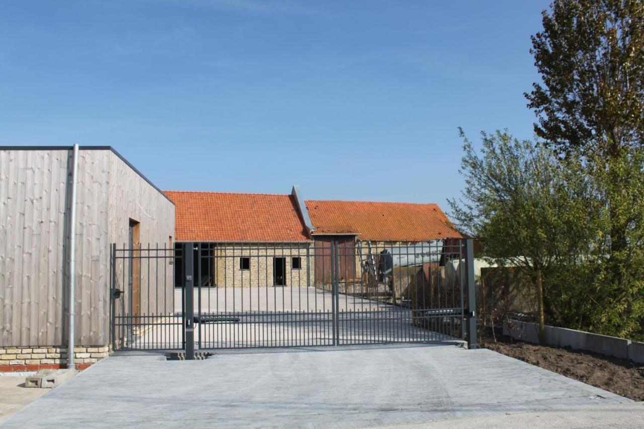 Bed and Breakfast Bibi'S Boerderij Veurne Zewnętrze zdjęcie